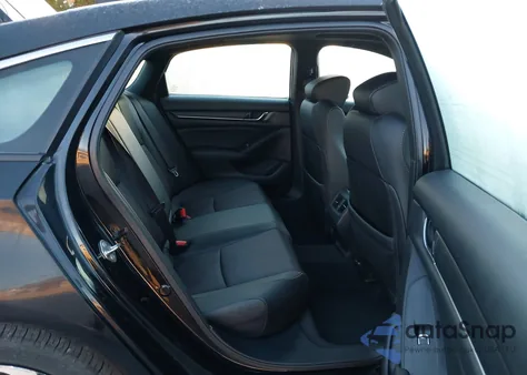 2020 Honda Accord Sport 2.0T z USA, uszkodzony, nr VIN 1HGCV2F33LA013224